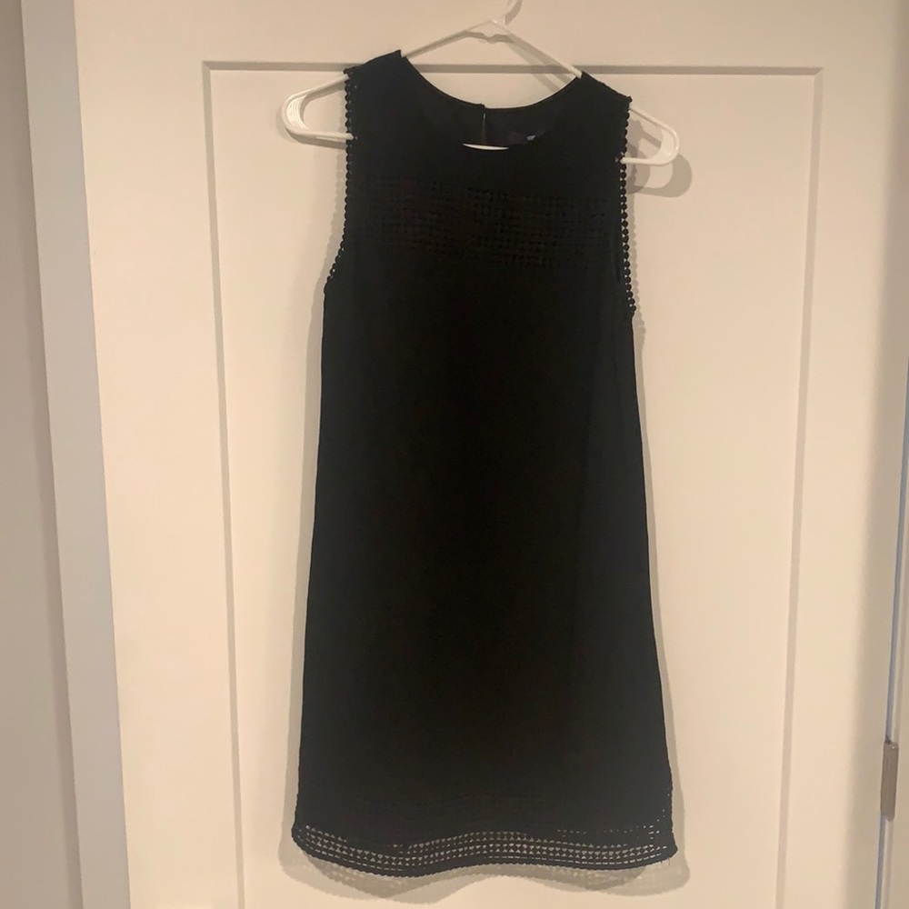 Gap small black shift dress